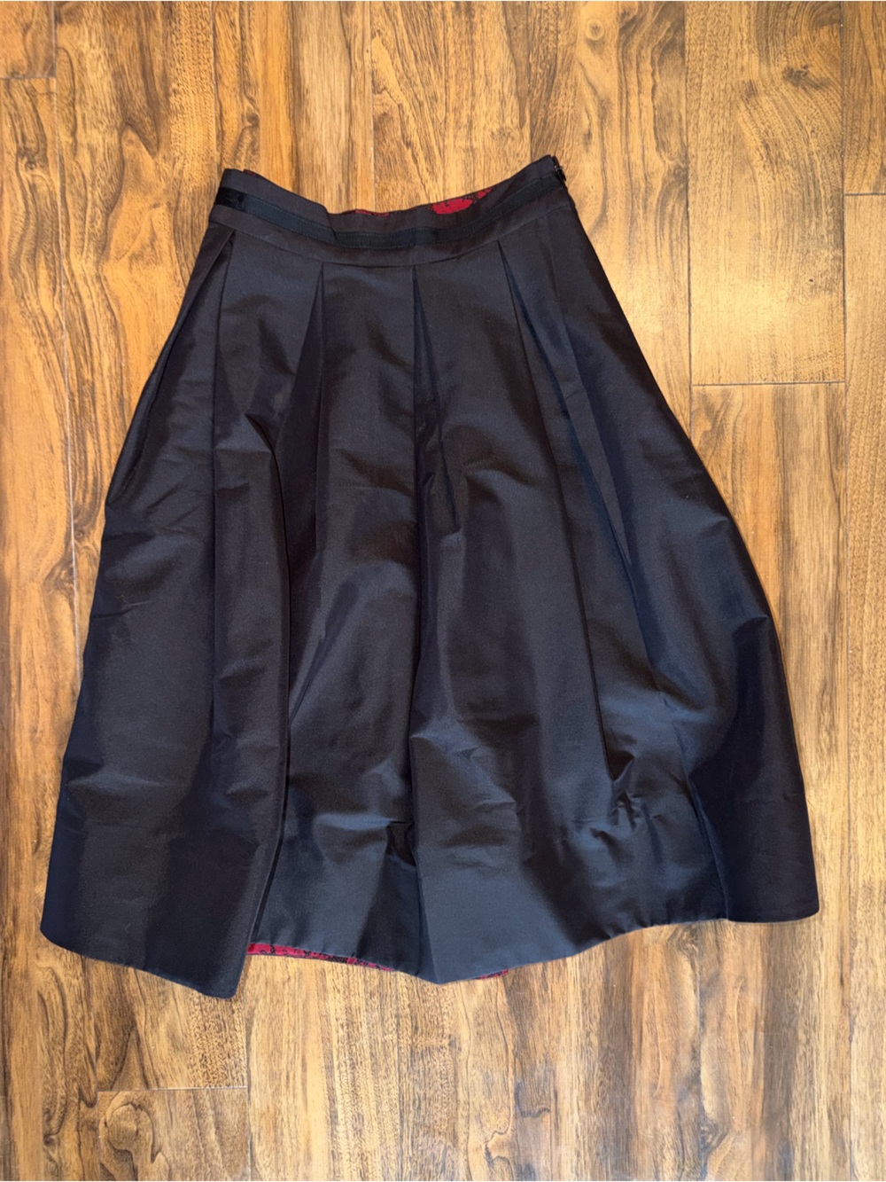 WHBM Black Pleated High-Waist A-line Skirt